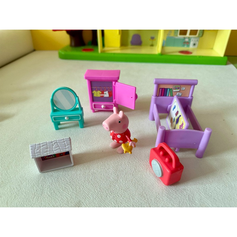 Hasbro Peppa Pig Family Set, R - Kids First Education reseña y precio